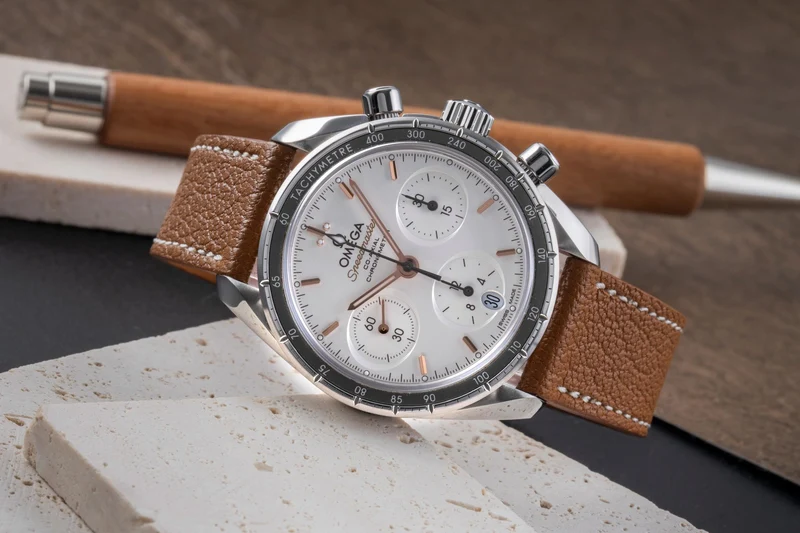 Omega Speedmaster chronograph steel automatic men's watch 324.32.38.50.02.001 LP: 5700EUR [2506040]