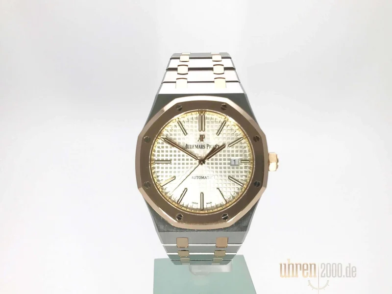 Audemars Piguet Royal Oak 15400SR.OO.1220SR.01