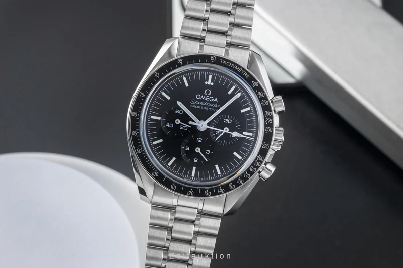 Omega Speedmaster Moonwatch chronograph steel manual winding men's watch 310.30.42.50.01.002 LP: 8700EUR [2506082]