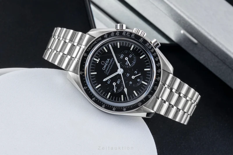 Omega Speedmaster Moonwatch chronograph steel manual winding men's watch 310.30.42.50.01.002 LP: 8700EUR [2506082]