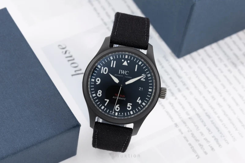 IWC Pilot ceramic / titanium automatic men's watch IW326901 [2506469]