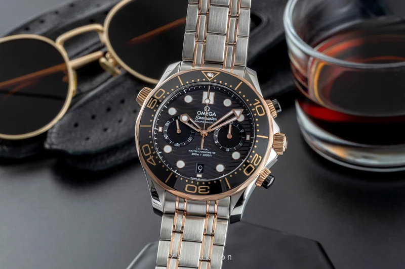 Omega Seamaster chronograph steel / gold automatic men's watch 210.20.44.51.01.001 LP: 17500EUR [2506393]