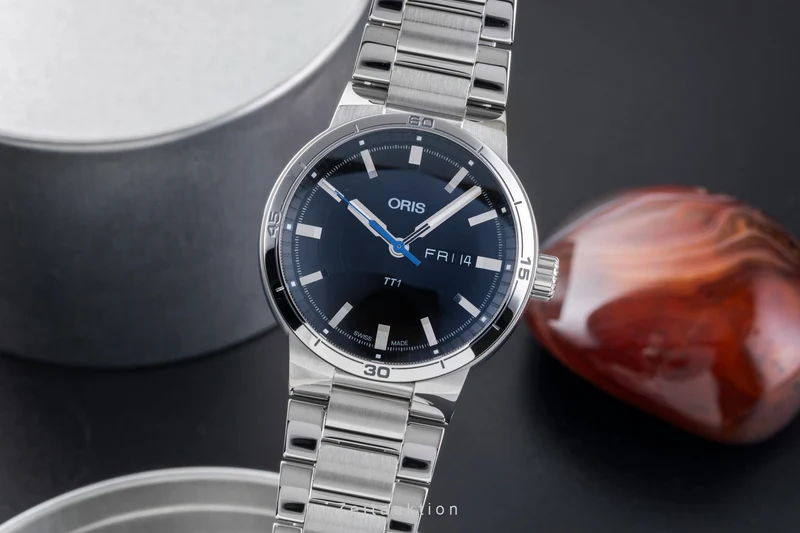 Oris TT1 steel automatic men's watch 01 735 7752 4154-07 8 24 08 [2505830]