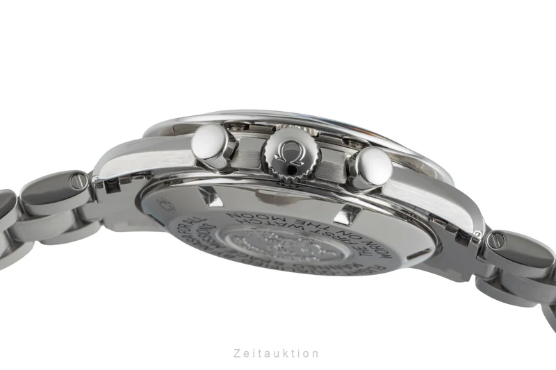 Omega Speedmaster Moonwatch chronograph steel manual winding men's watch 311.30.42.30.01.005 LP: 7600EUR [2506428]