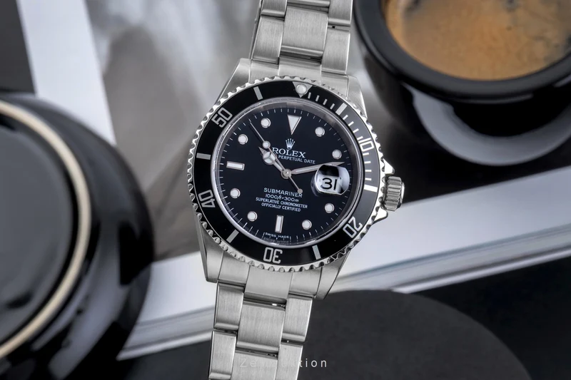 Rolex Submariner steel automatic men's watch 16610 T [2506241]