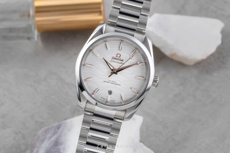 Omega Seamaster steel automatic men's watch 220.10.38.20.02.002 LP: 6800EUR [2506511]