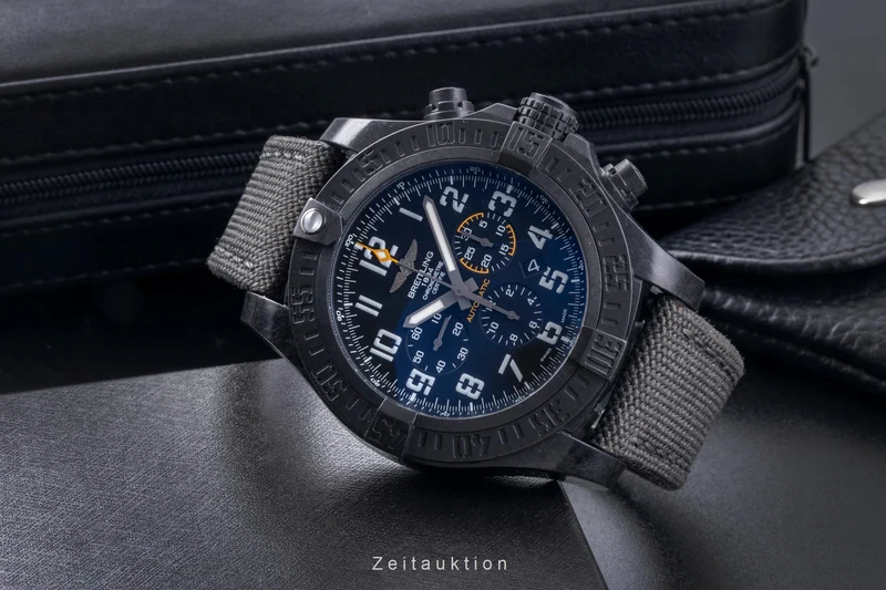 Breitling Avenger chronograph breitlight automatic men's watch XB0170E4/BF29 [2506165]
