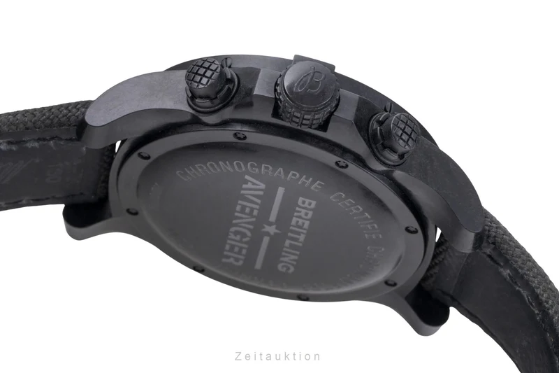 Breitling Avenger chronograph breitlight automatic men's watch XB0170E4/BF29 [2506165]