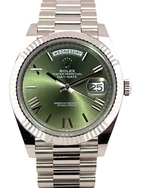 Rolex Day-Date 40 18 kt Weißgold 228239 Olivgrün R