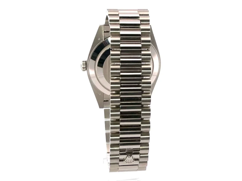 Rolex Day-Date 40 18 kt Weißgold 228239 Olivgrün R