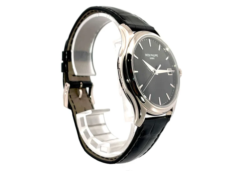 Patek Philippe Calatrava 18 kt Weißgold Ref. 5227G-010