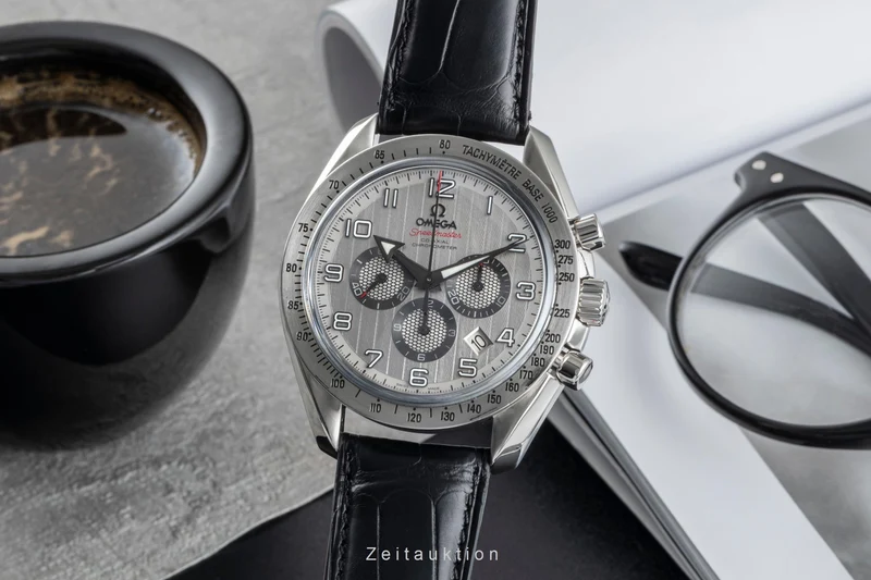 Omega Speedmaster chronograph steel automatic men's watch 321.10.44.50.02.001 [2506126]