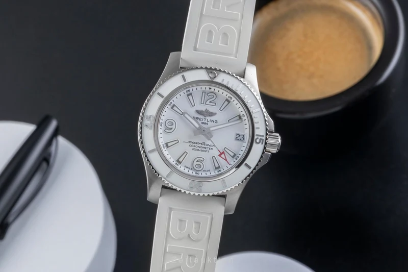 Breitling Superocean steel automatic women's watch A17316 [2506059]