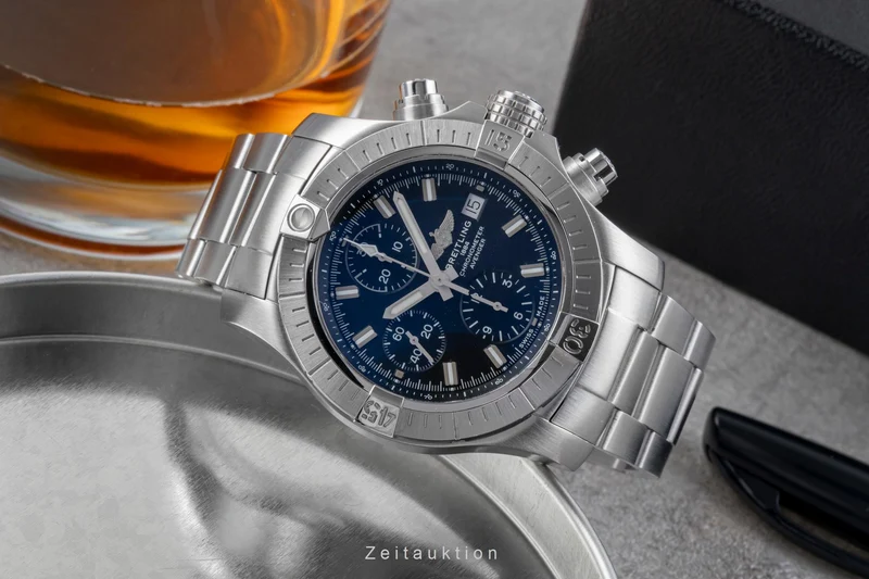 Breitling Avenger chronograph steel automatic men's watch A13385 LP: 7200EUR [2506217]