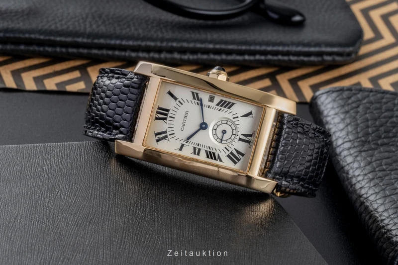 Cartier Tank Américaine 18 ct gold quartz men's watch 8012905 [2504080]