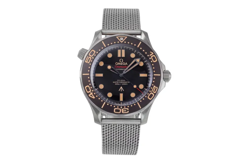 Omega Seamaster titanium automatic men's watch 210.90.42.20.01.001 LP: 10900EUR [2505998]