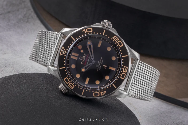 Omega Seamaster titanium automatic men's watch 210.90.42.20.01.001 LP: 10900EUR [2505998]