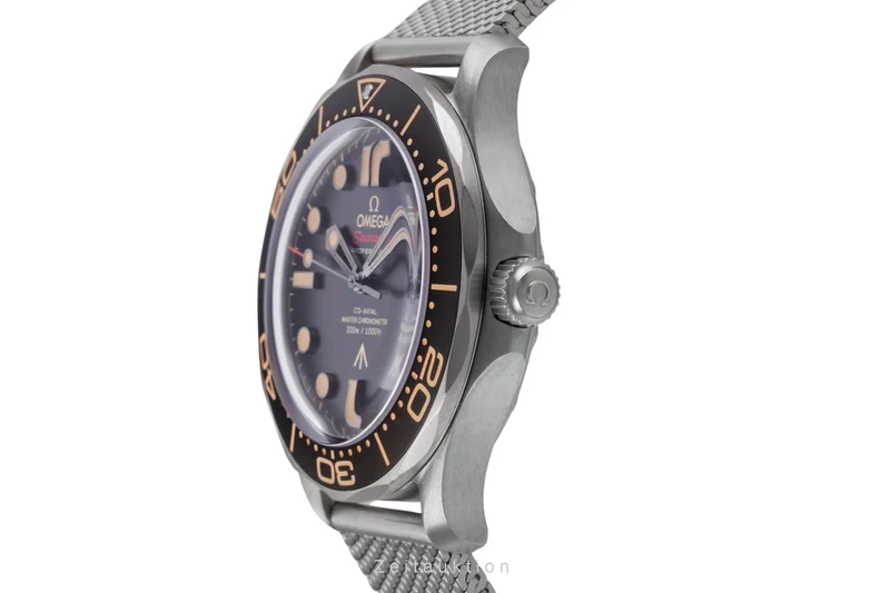 Omega Seamaster titanium automatic men's watch 210.90.42.20.01.001 LP: 10900EUR [2505998]