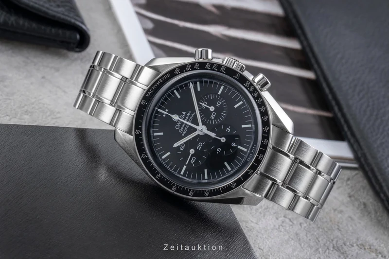 Omega Speedmaster Moonwatch chronograph steel manual winding men's watch 311.30.42.30.01.005 LP: 7600EUR [2505093]