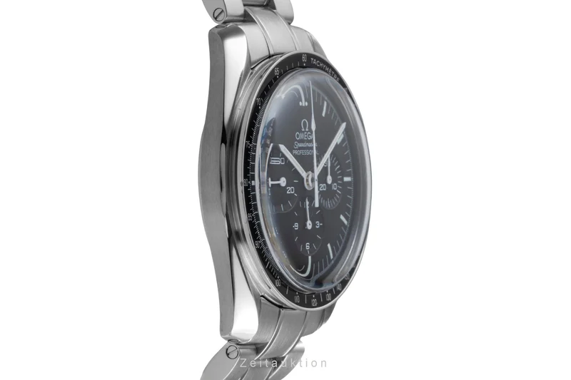 Omega Speedmaster Moonwatch chronograph steel manual winding men's watch 311.30.42.30.01.005 LP: 7600EUR [2505093]