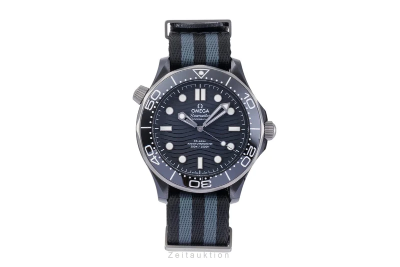 Omega Seamaster ceramic / titanium automatic men's watch 210.92.44.20.01.002 LP: 9700EUR [2506256]