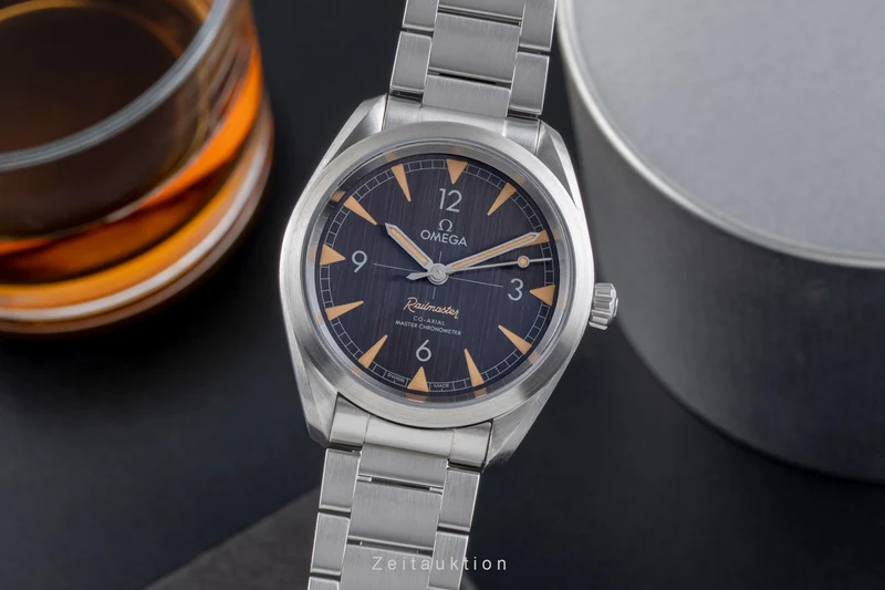 Omega Railmaster steel automatic men's watch 220.10.40.20.01.001 [2506069]