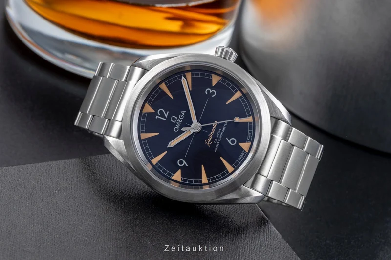 Omega Railmaster steel automatic men's watch 220.10.40.20.01.001 [2506069]
