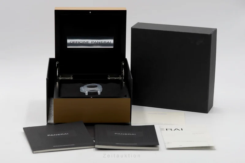 Panerai Luminor titanium automatic men's watch PAM00729 [2506353]