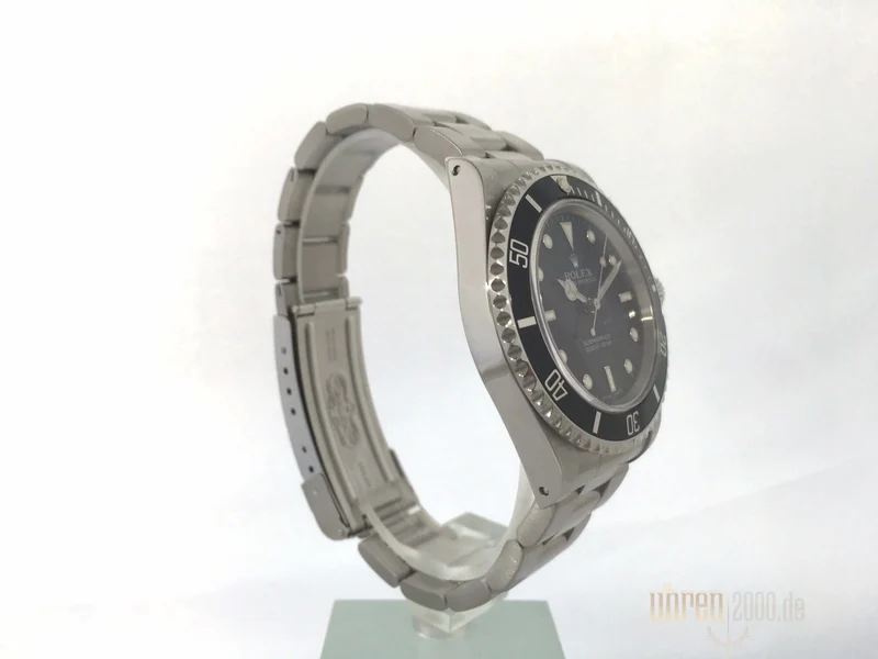 Rolex Submariner 40 mm Edelstahl ohne Datum 14060M gebraucht 2 Liner - Flat Four - F-Serie LC100