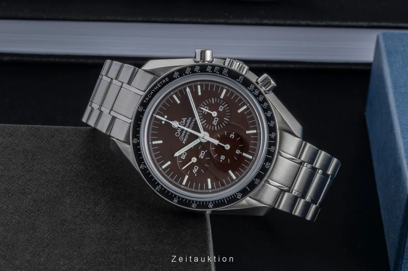Omega Speedmaster Moonwatch chronograph steel manual winding men's watch 311.30.42.30.13.001 LP: 8300EUR [2505633]
