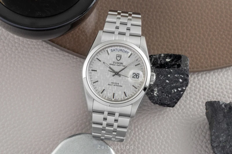 Tudor Date-Day steel automatic men's watch 76200 [2505937]