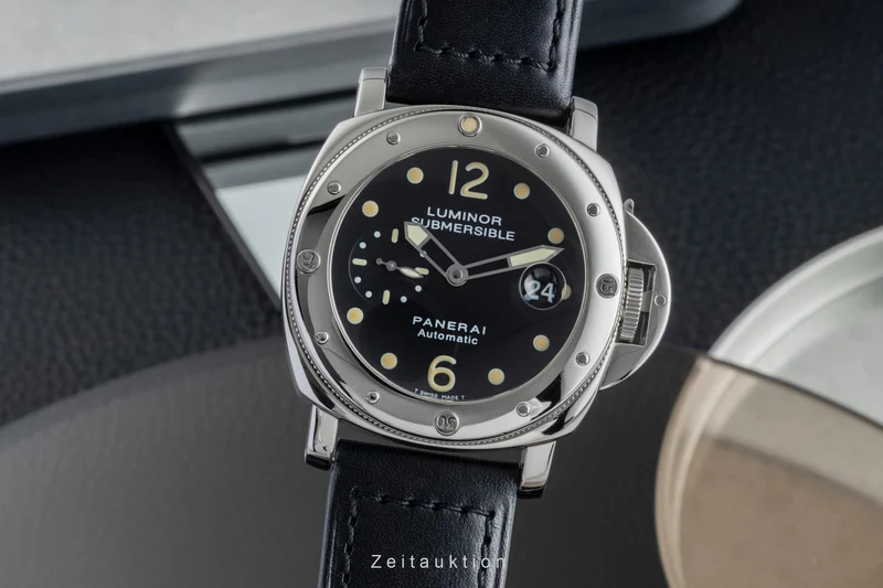 Panerai Submersible steel automatic men's watch PAM00024 [2505806]