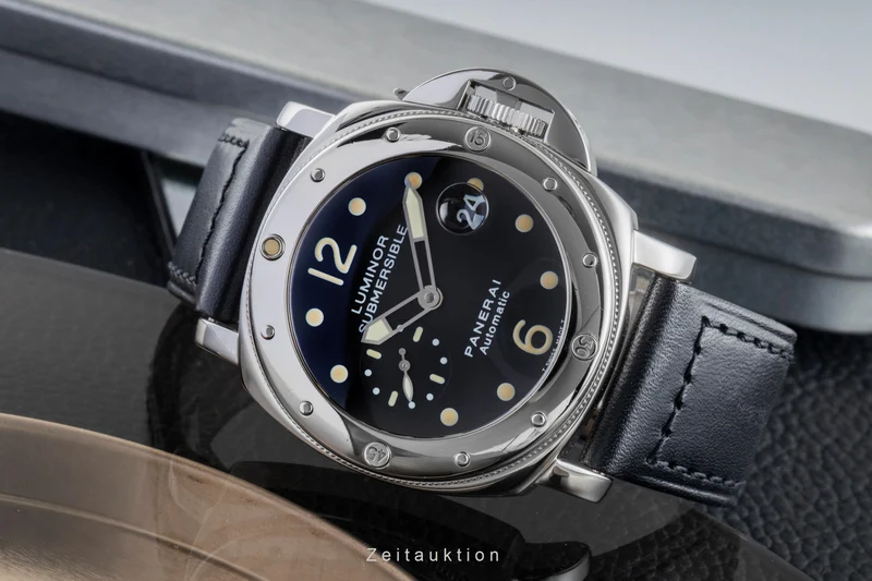 Panerai Submersible steel automatic men's watch PAM00024 [2505806]
