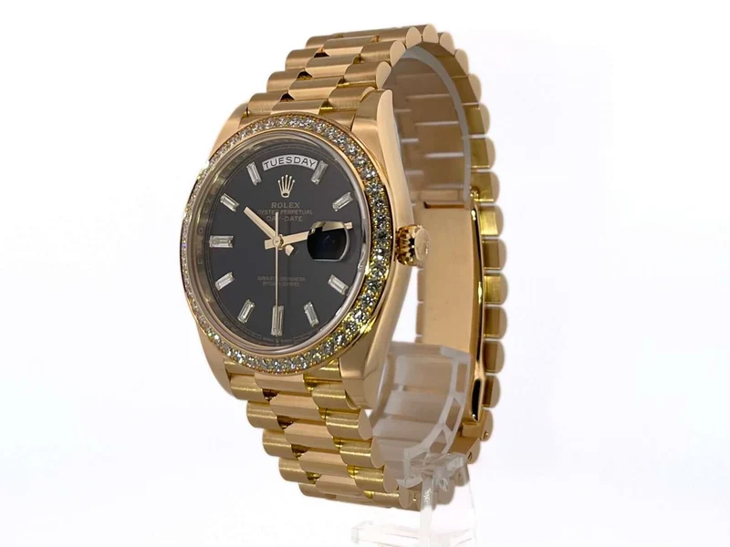 Rolex Day-Date 40 18 kt Gold 228348 RBR Schwarz DIA