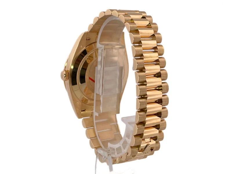 Rolex Day-Date 40 18 kt Gold 228348 RBR Schwarz DIA