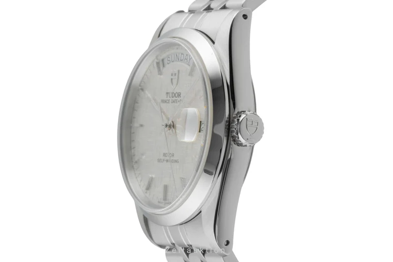 Tudor Date-Day steel automatic men's watch 76200 [2506121]