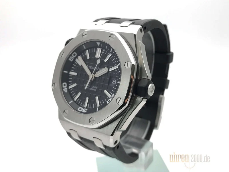 Audemars Piguet Royal Oak Offshore Diver 15703ST.OO.A002CA.01 gebraucht