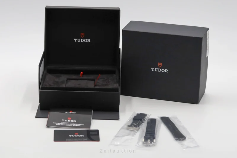 Tudor Pelagos titanium automatic men's watch 25407N LP: 4850EUR [2505994]