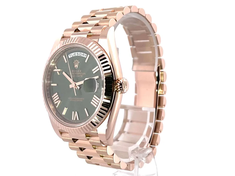 Rolex Day-Date 40 18 kt Everose-Gold 228235 Olive R