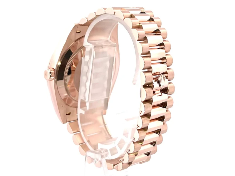 Rolex Day-Date 40 18 kt Everose-Gold 228235 Olive R