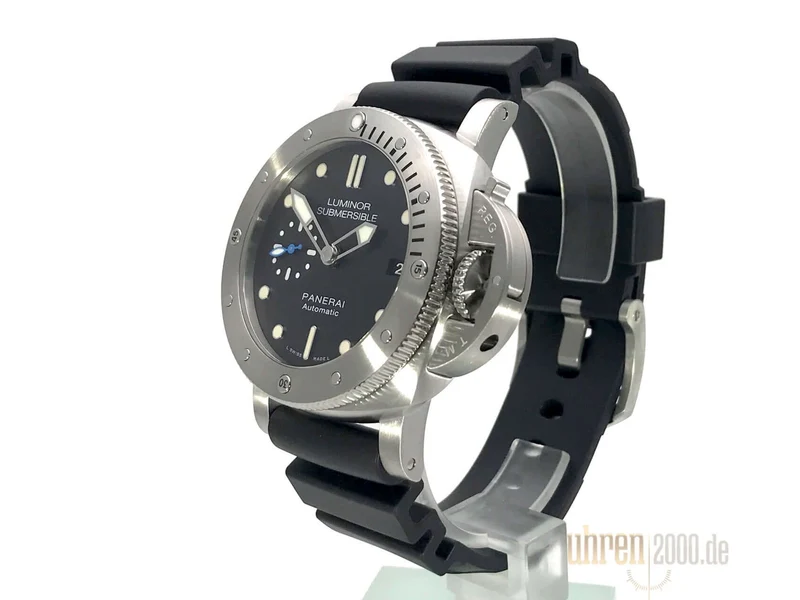 Panerai Luminor Submersible 1950 3 Days Automatic Acciaio PAM00682