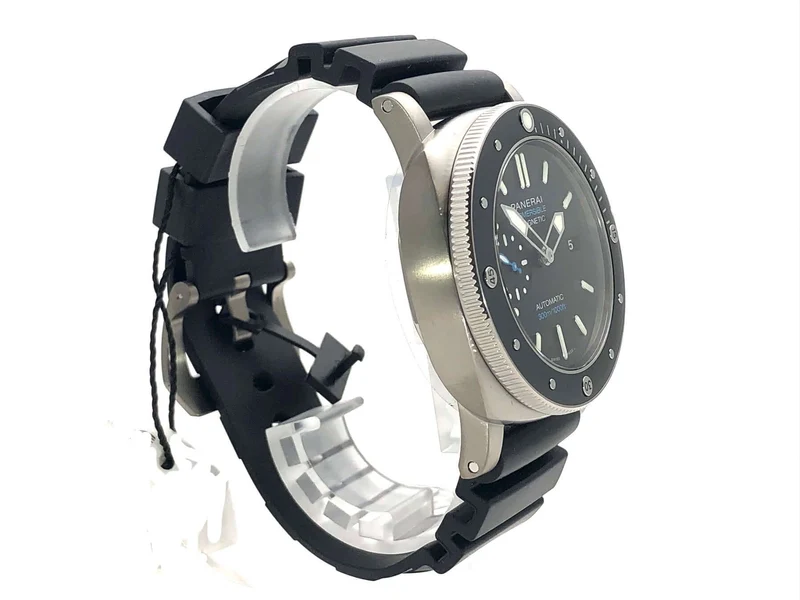 Panerai Luminor Submersible 1950 Amagnetic 3 Days Automatic Titanio PAM01389