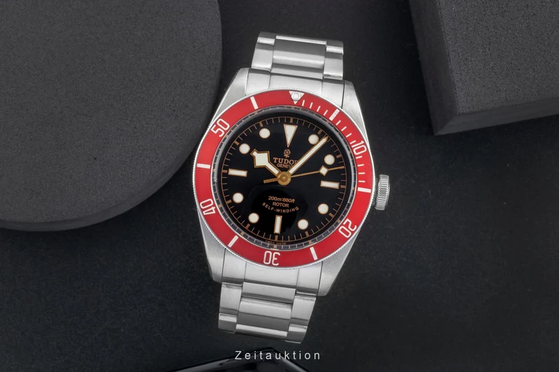 Tudor Black Bay steel automatic men's watch 79220R LP: 4580EUR [2505899]