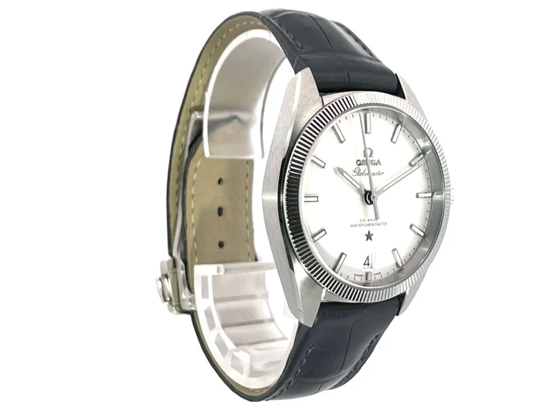 Omega Constellation Globemaster Chronometer 39 mm 130.33.39.21.02.001