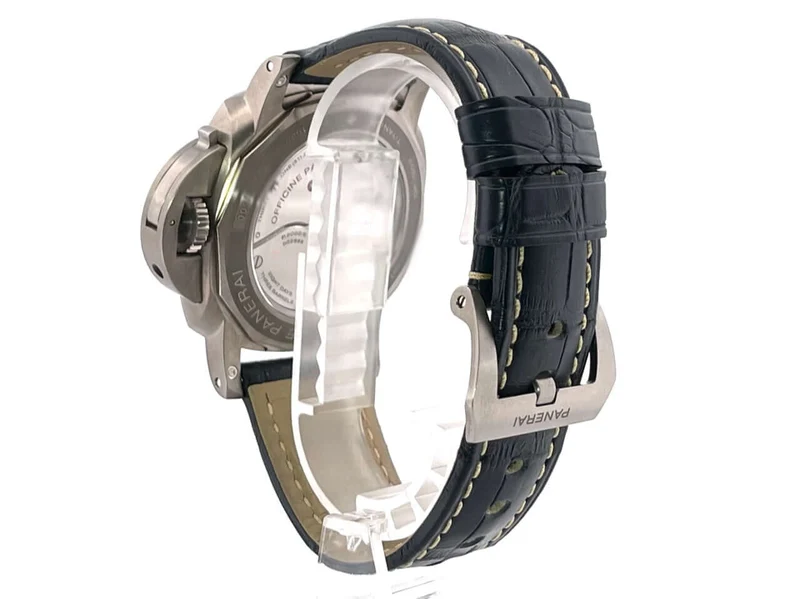 Panerai Luminor 1950 8 Days GMT Titanio PAM00670