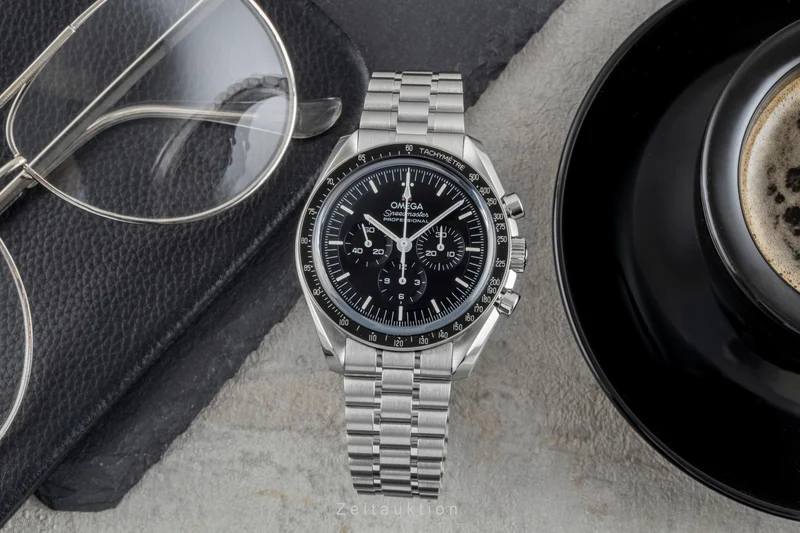 Omega Speedmaster Moonwatch chronograph steel manual winding men's watch 310.30.42.50.01.002 LP: 8700EUR [2505804]