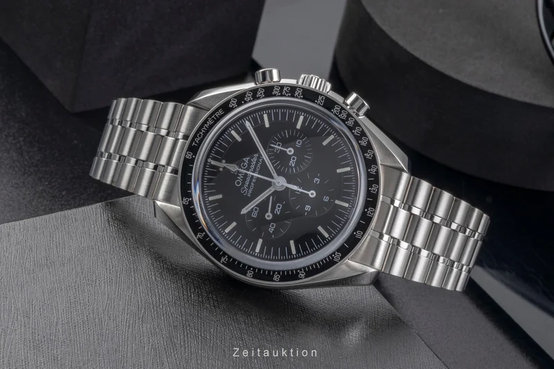 Omega Speedmaster Moonwatch chronograph steel manual winding men's watch 310.30.42.50.01.002 LP: 8700EUR [2505317]