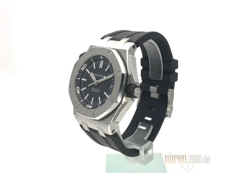 Audemars Piguet Royal Oak Offshore Diver 15703ST.OO.A002CA.01 aus 2011