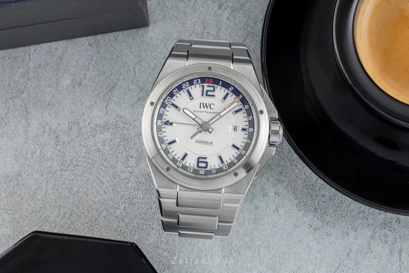 IWC Ingenieur steel automatic men's watch IW324404 LP: 12900EUR [2502831]