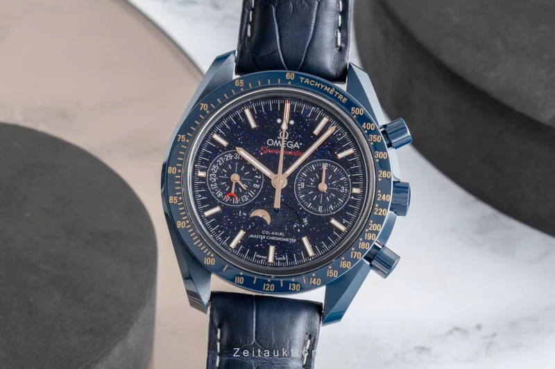 Omega Speedmaster Moonwatch chronograph ceramic automatic men's watch 304.93.44.52.03.002 LP: 16000EUR [2505754]